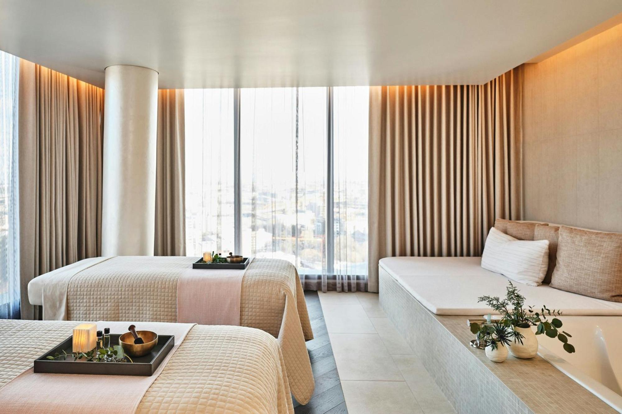 The Ritz-carlton, Hotel Portland