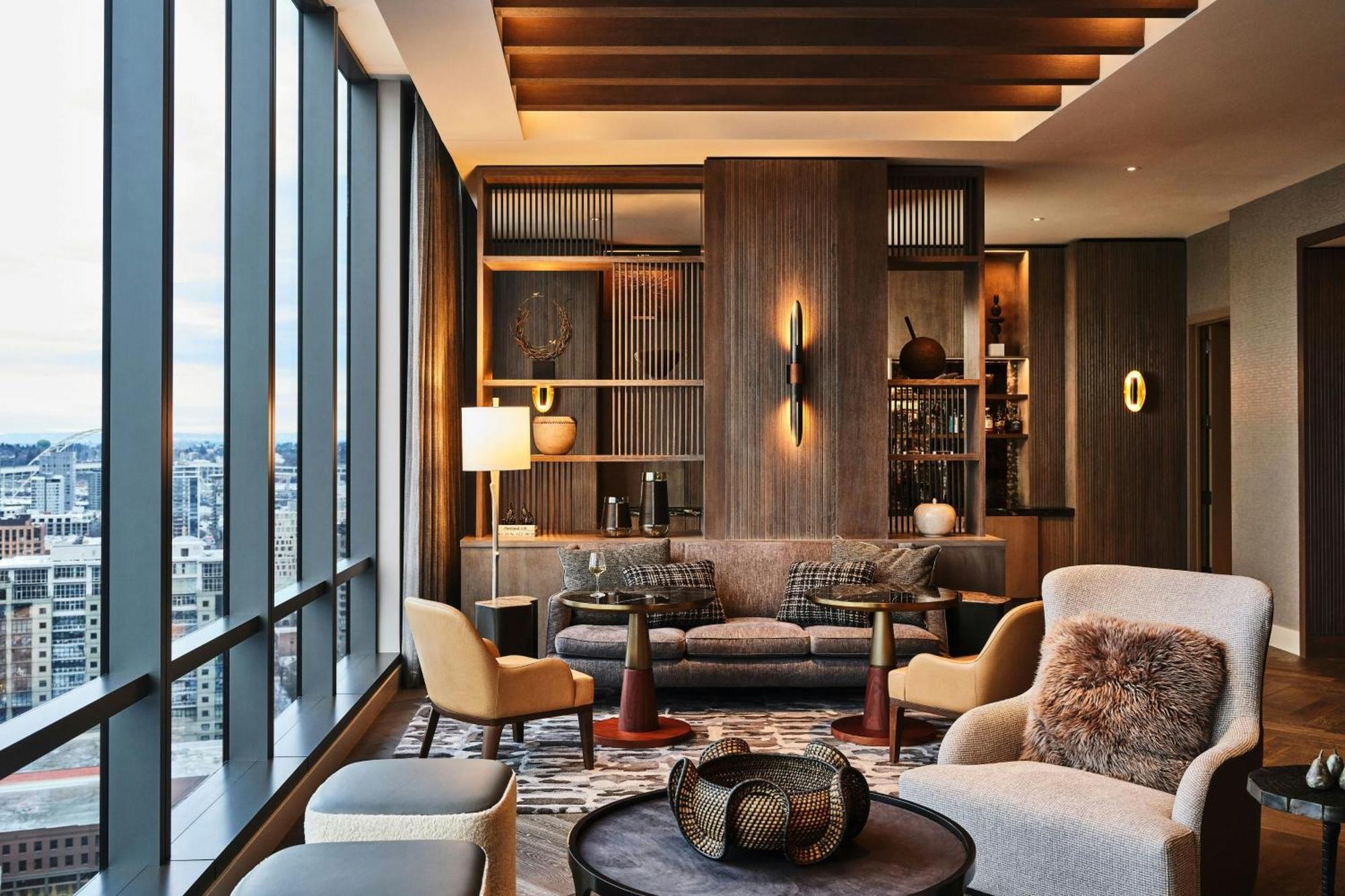 Hotel The Ritz-carlton, 5*